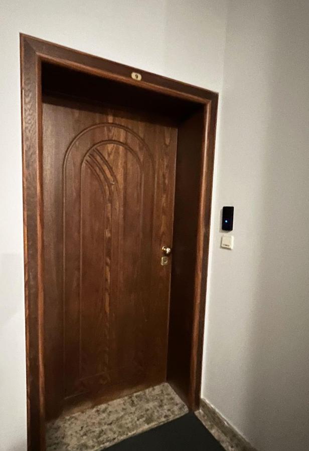 Lubata 5 Apartments - 2 Bedrooms Sofya Dış mekan fotoğraf